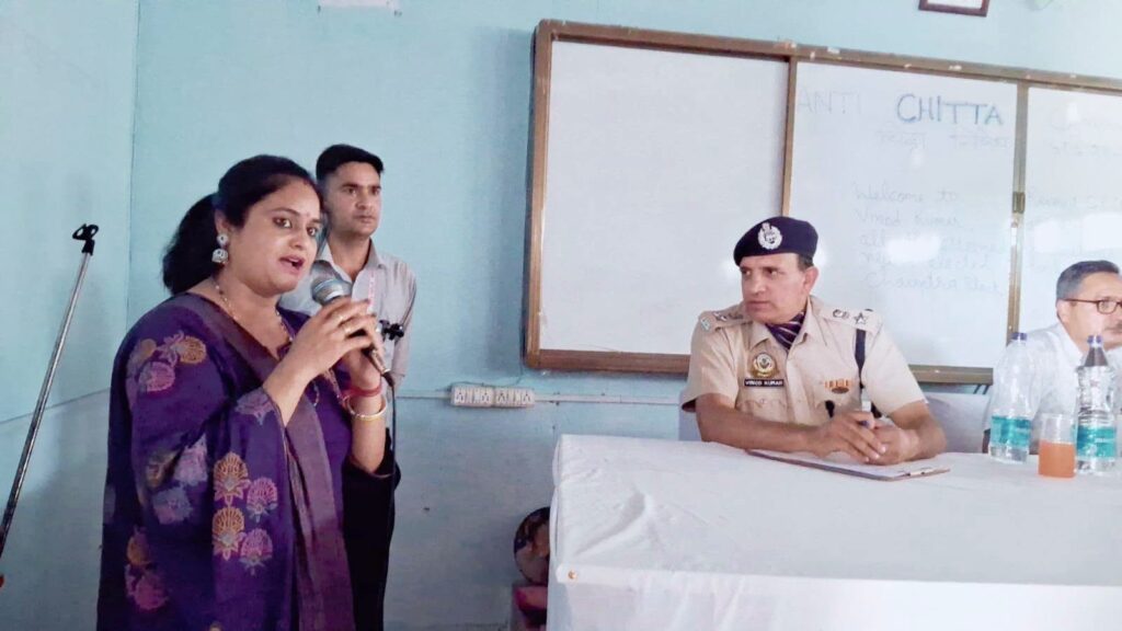 आज चौन्तड़ा में पंचायत प्रतिनिधियों का सम्मेलन किया गया जिसमें एंटी चिट्टा अभियान को जन आंदोलन बनाने पर जोर दिया गया!